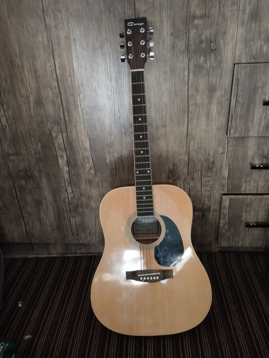 Gitara - Caraya F-630N