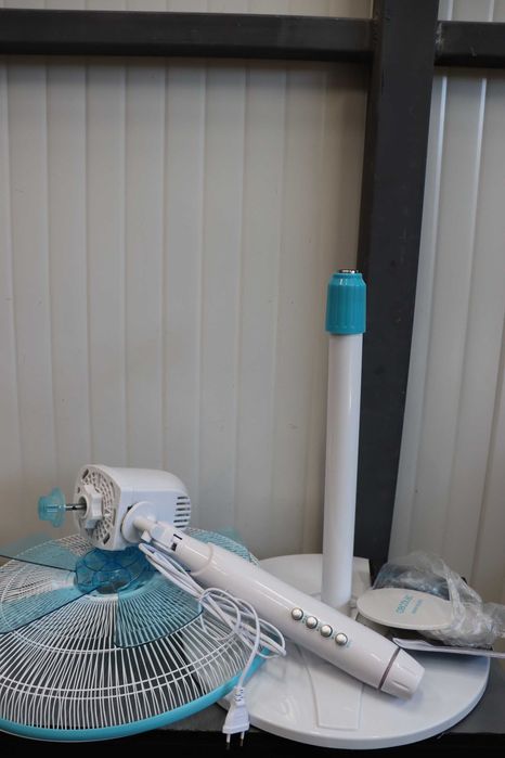 Вентилатор Cecotec EnergySilence 500, 40W, осцилация, 3скорости