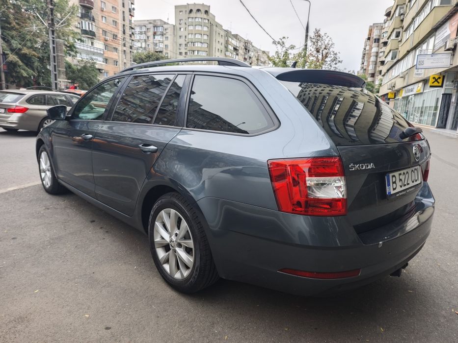 SKODA Octavia 2018 — imagine 4