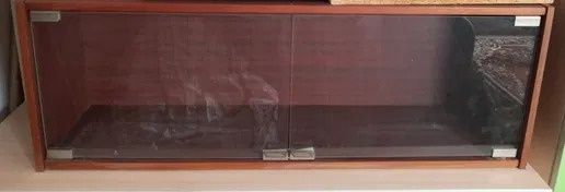 Продам полки вместительные и глубокие