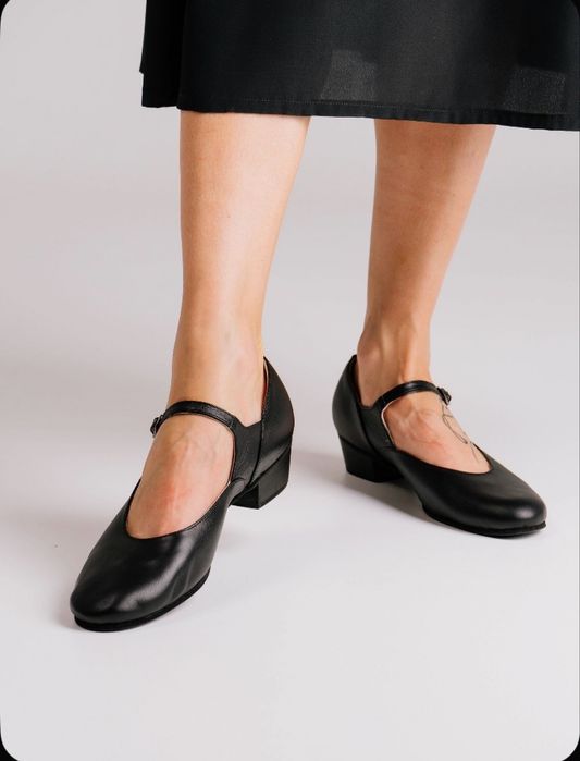 Туфли танцевальные