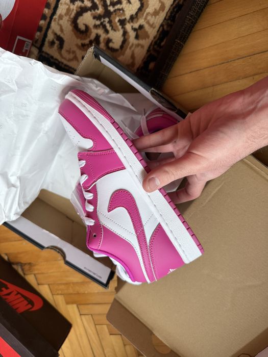 Jordan 1 Low Pink marimea 37, 38, 39