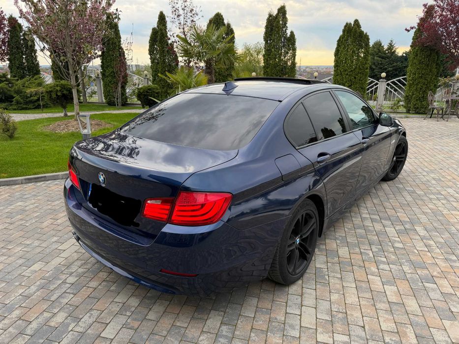 BMW 5 Series 2011 — imagine 4