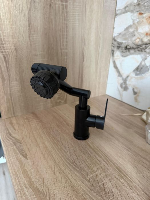 Кран кухонный  продам