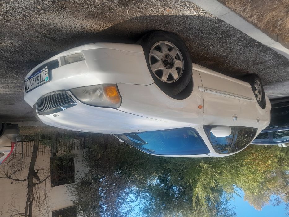 Автомобиль магнус