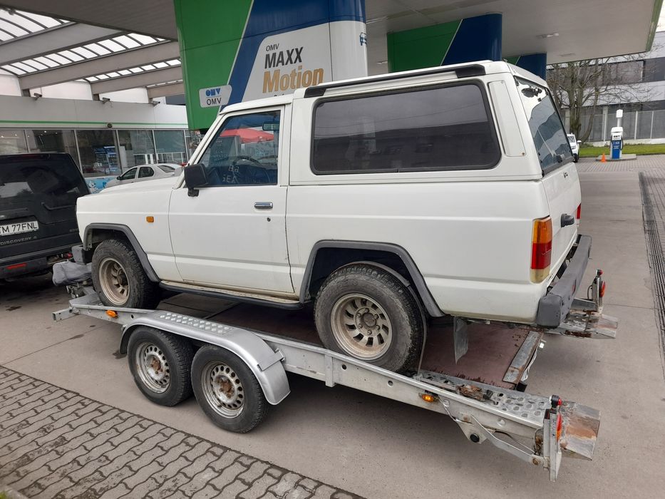 Vand slep rabatabil, cu masa de 2500 kg