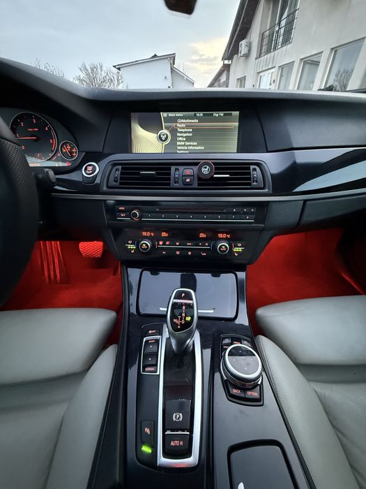 BMW F10 520D M Pachet 2.0 Automat 184 cai Scaune seria7 trapa  Piele