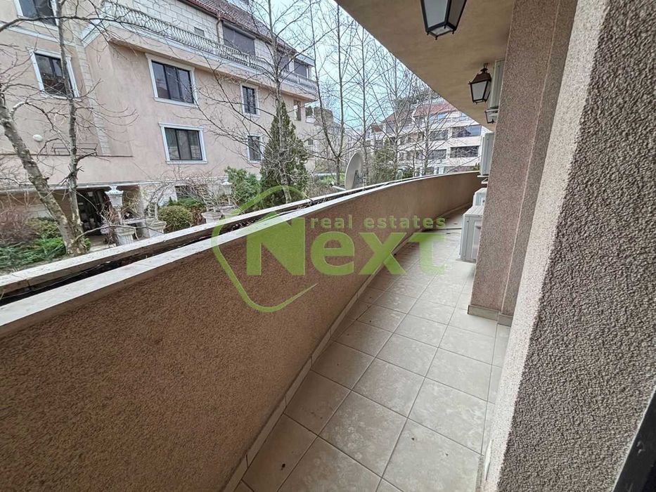 Продава се Четиристаен апартамент в София, Лозенец - 145 кв.м за 6 €/кв.м - Снимка #4