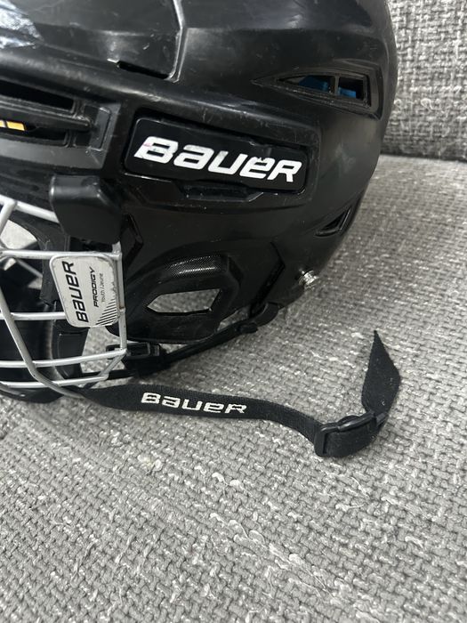 Шлем bauer детский