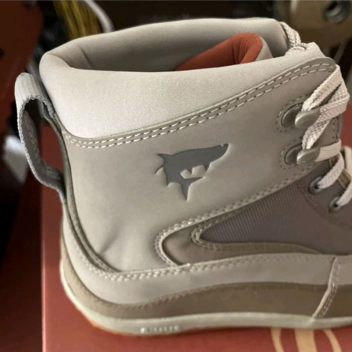 Simms ботинки для рыбалки