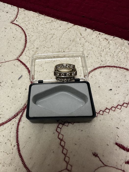 Продам печатку с брилиантами