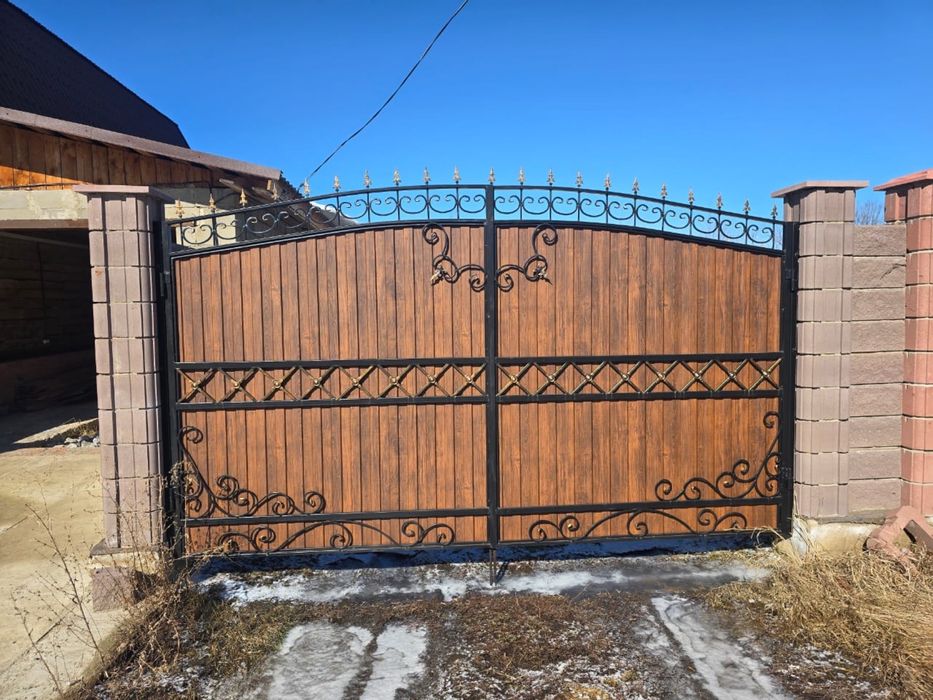 Ворота , заборы, качели, беседки