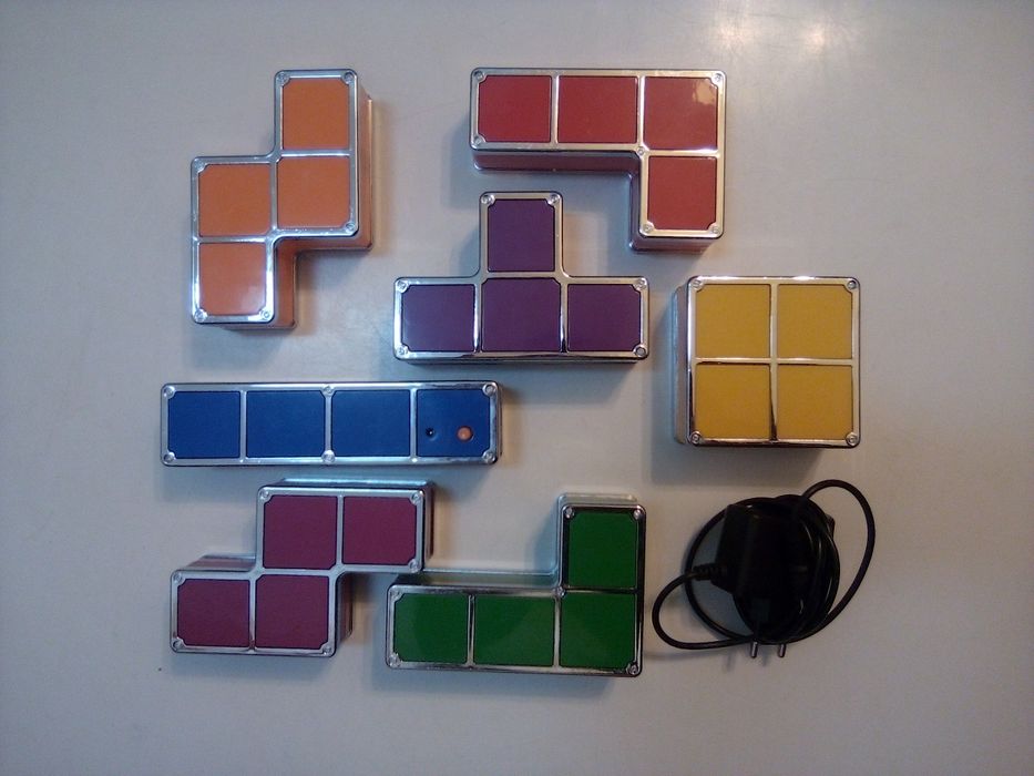 TETRIS, lampa de veghe