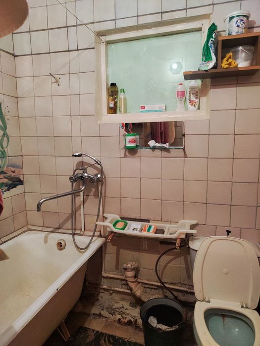 Срочно продаю 3 комнатную квартиру яшнабадском районе Чен Сон дешево