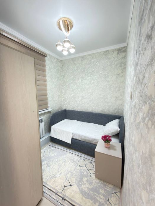 срочно !!! продаётя квартера Чиланзар