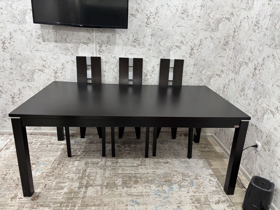 стол отыргыштарымен