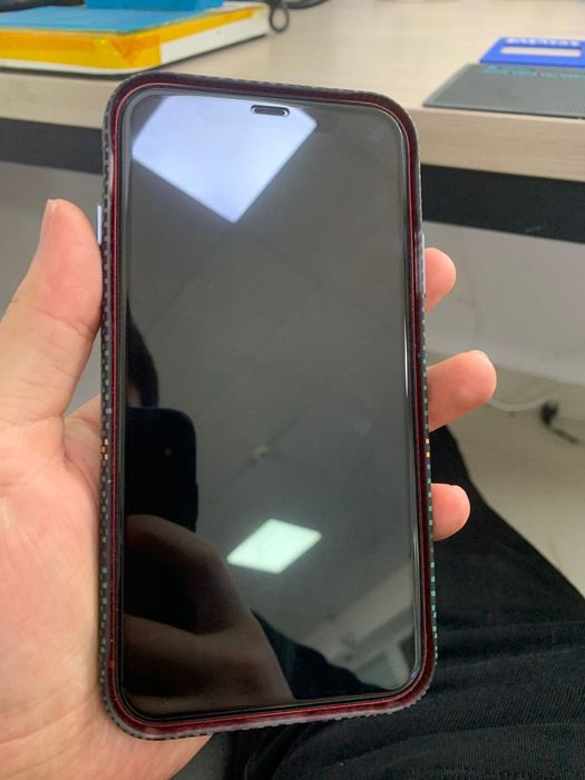 iPhone 11 128gb.