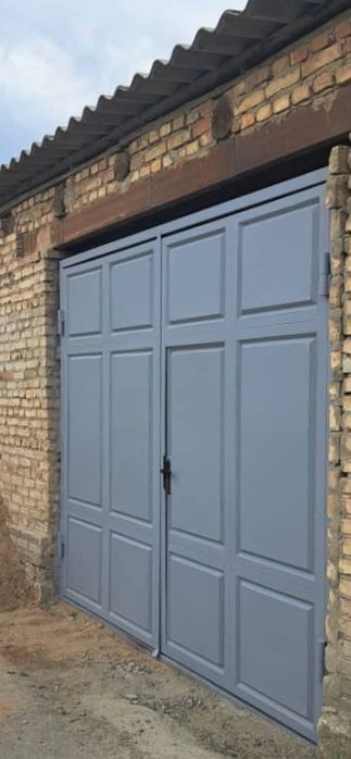 Котежд сотилади,тез ва арзон. Когон шахрида.  Марказида.