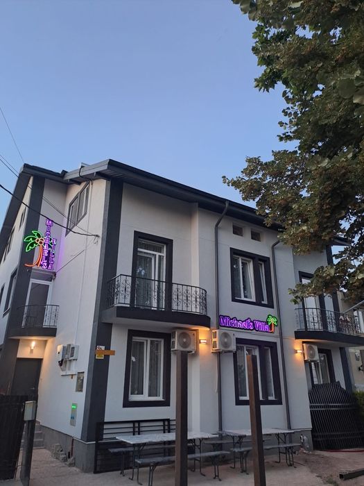 Michael’s Villa  Beach, Please! 2026 Costinesti ieftina