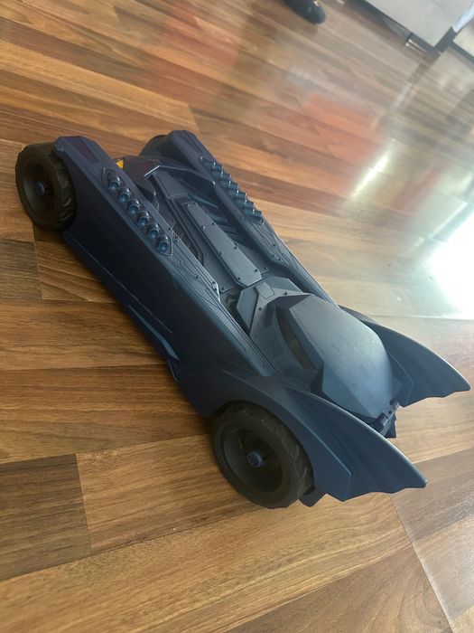 Батмобил и фигура Батман 30см Batman & Batmobile