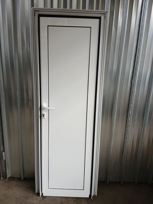 Врати и прозорци, нови и втора употреба