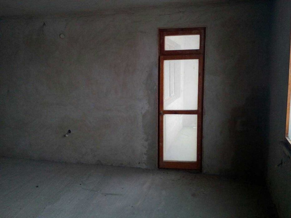 Продава се Тристаен апартамент в Търговище, Изток 1 - 127 кв.м за 494 €/кв.м - Снимка #1