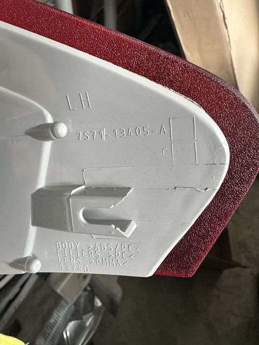 Нов външен стоп ОЕМ за Ford Mondeo Mk4 07-10г