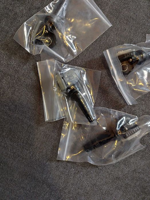 НОВИ TPMS сензори (датчик) за налягане  в гумите,