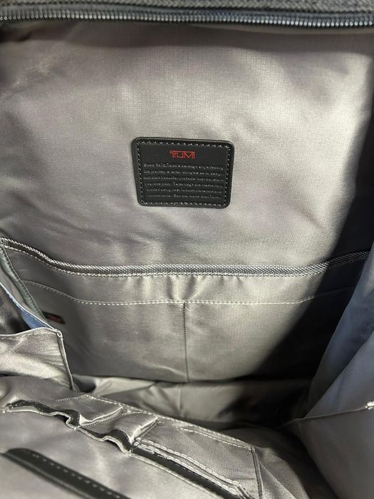 Продам TUMI Alpha 3