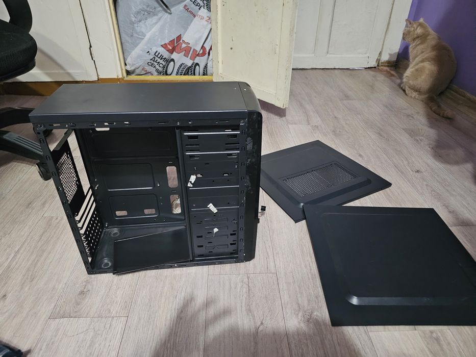 Корпус компьютерный