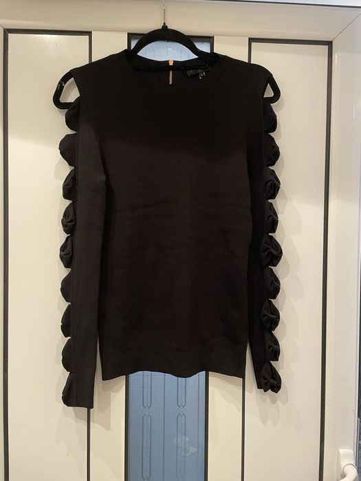 Ted Baker нова блуза Резервирана!