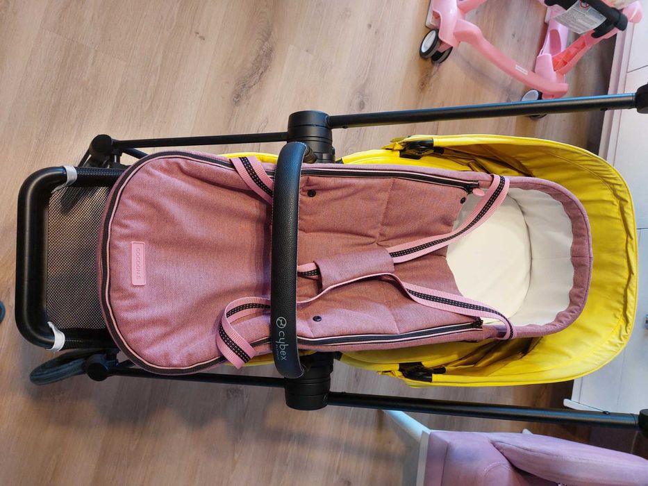 Лек кош за новородено Cybex Cocoon S Pink