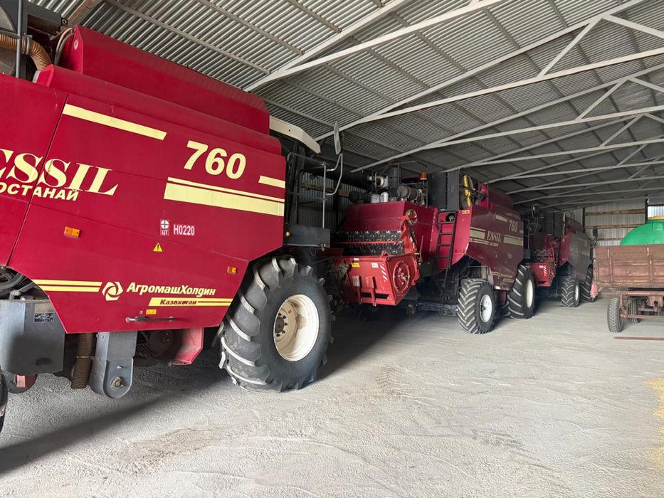 Продам комбайн Есиль 760