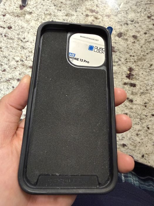 Quadlock  кейс за iPhone 13Pro