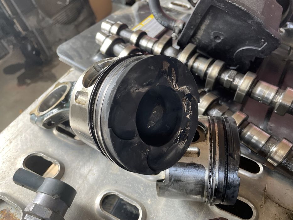 Pistoane mercedes sprinte 150 cp