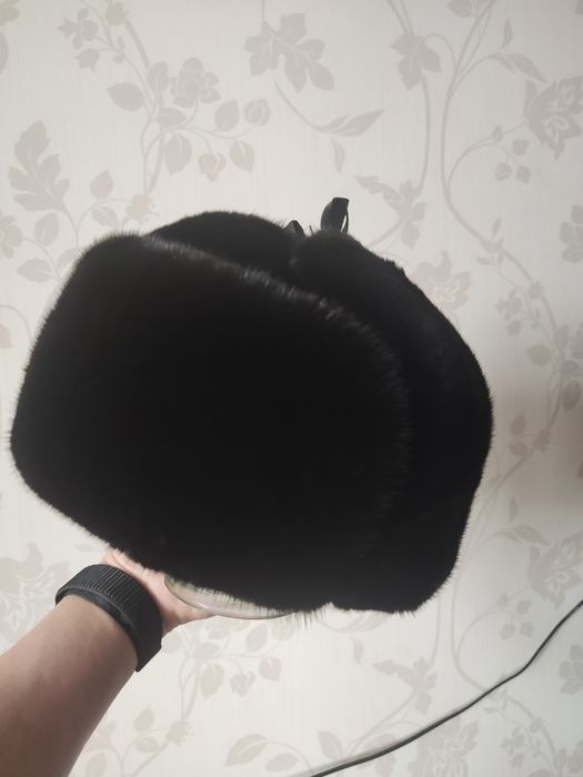 Продам ушанку блек лама