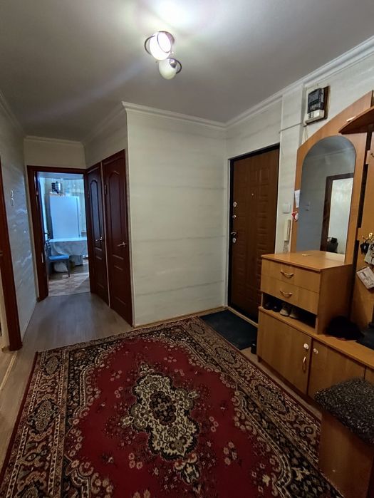 Продам квартиру 3х комнатную