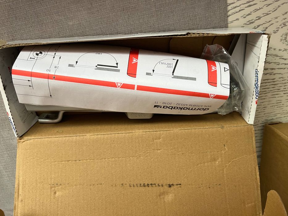 Автомат за врата Dormakaba TS68