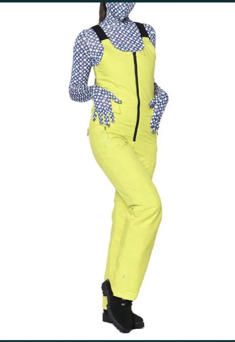 Лыжный комбинезон