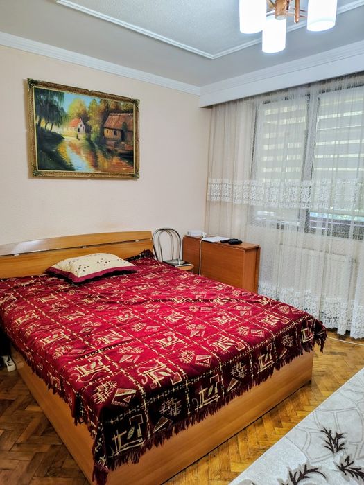 Vând/închiriez apartament 3 camere