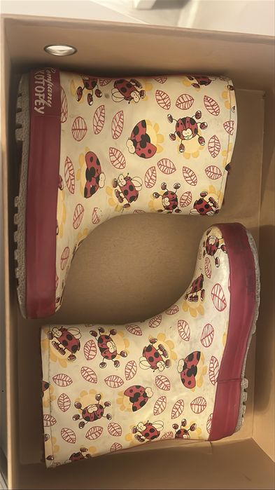 Резиновые сапоги 24 размер