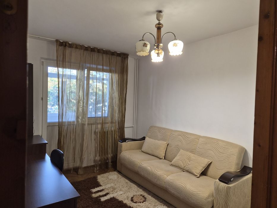 Apartament 2 camere decomandat – Str. Eternitate, Tatarasi