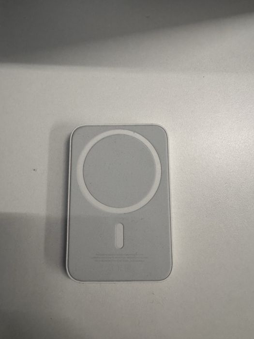 Apple MagSafe Battery Pack
