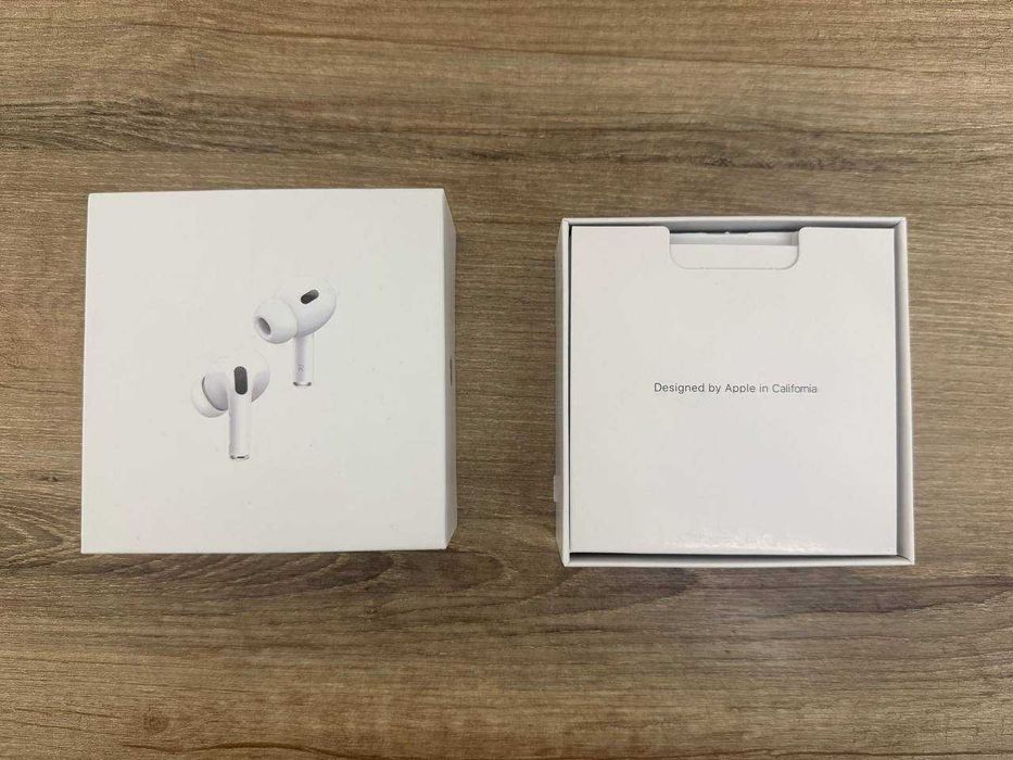 Продам Apple AirPods Pro 2