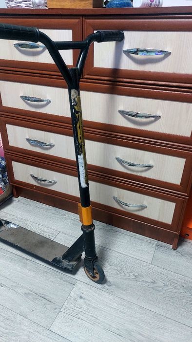 Продам самокат в хорошем состоянии
