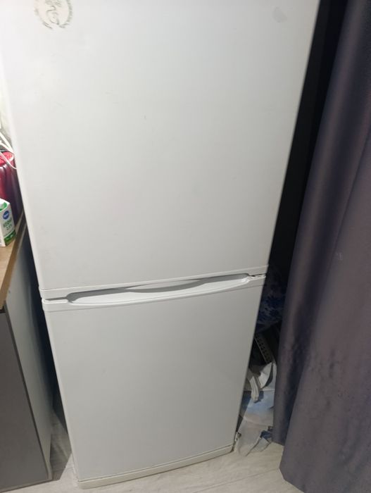 Холодильник LG состояние хорошее