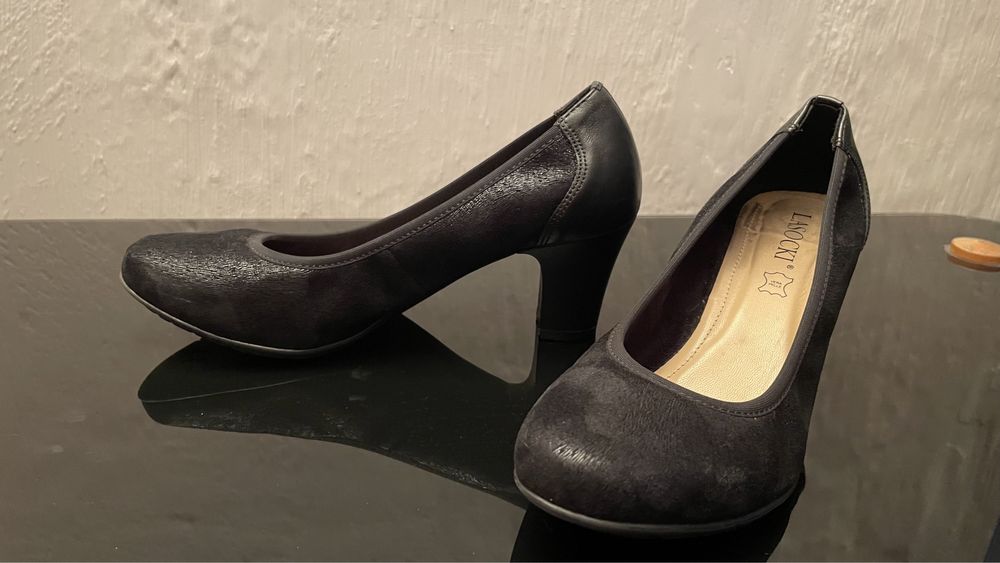 Pantofi dama de piele Lasocki, nr. 38 negri