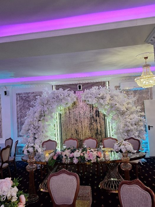 DJ pentru Evenimente – Atmosferă Garantată!