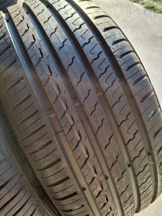 2 Anvelope de vară 225 50 r17 Barum