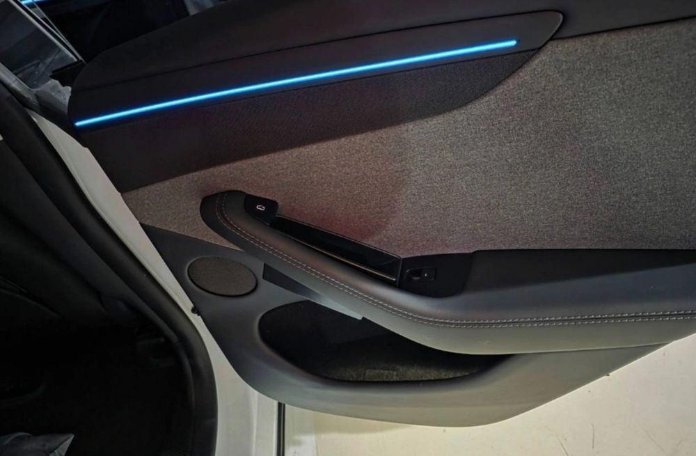 Tesla Model Y Rwd
